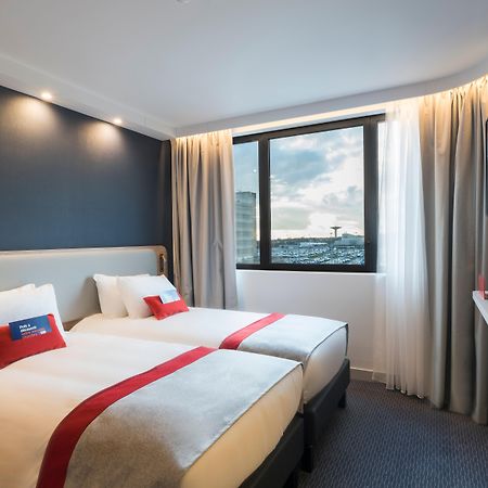 Holiday Inn Express - Paris - Cdg Airport By Ihg Roissy-en-France Exteriör bild