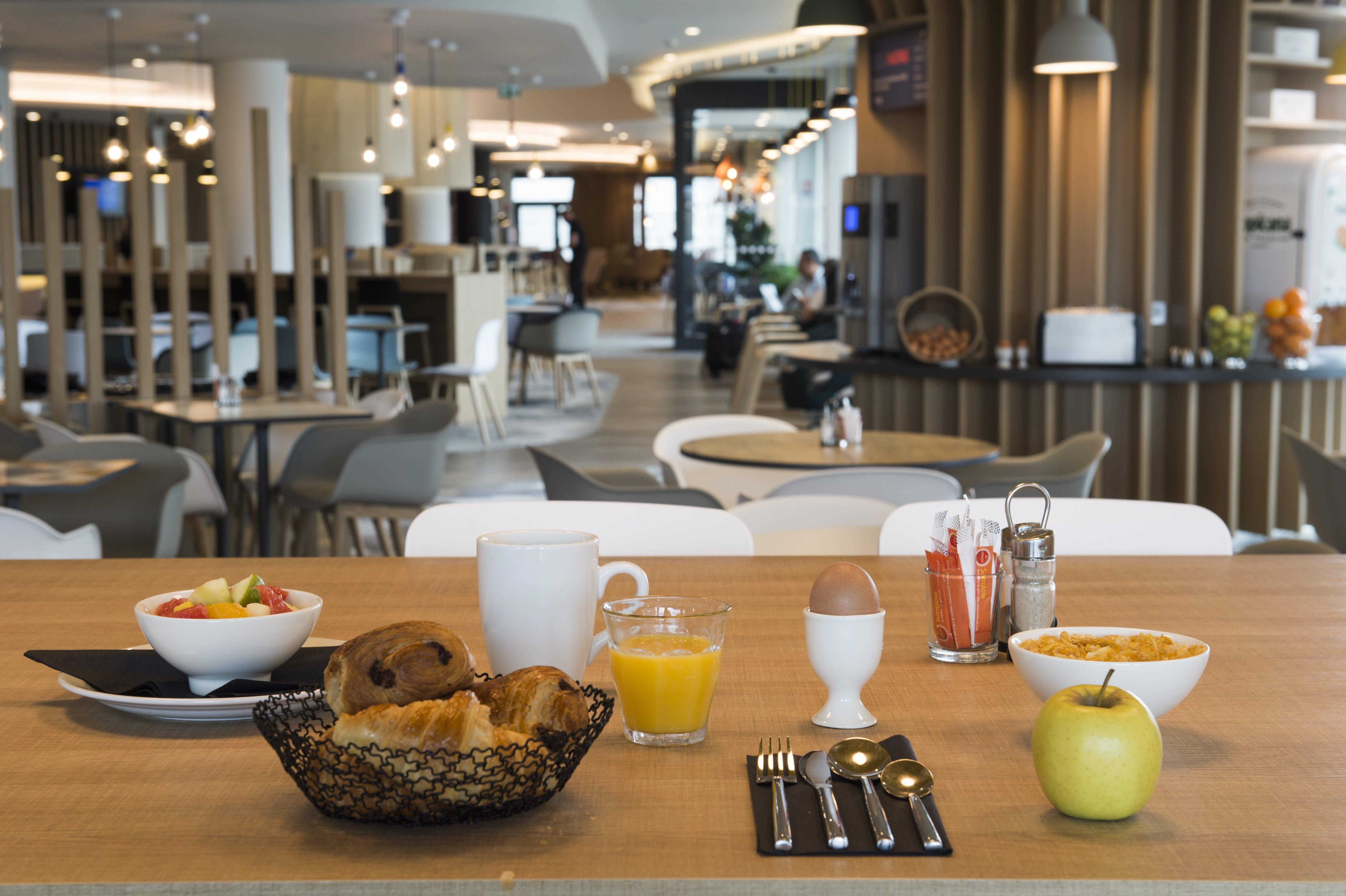 Holiday Inn Express - Paris - Cdg Airport By Ihg Roissy-en-France Exteriör bild