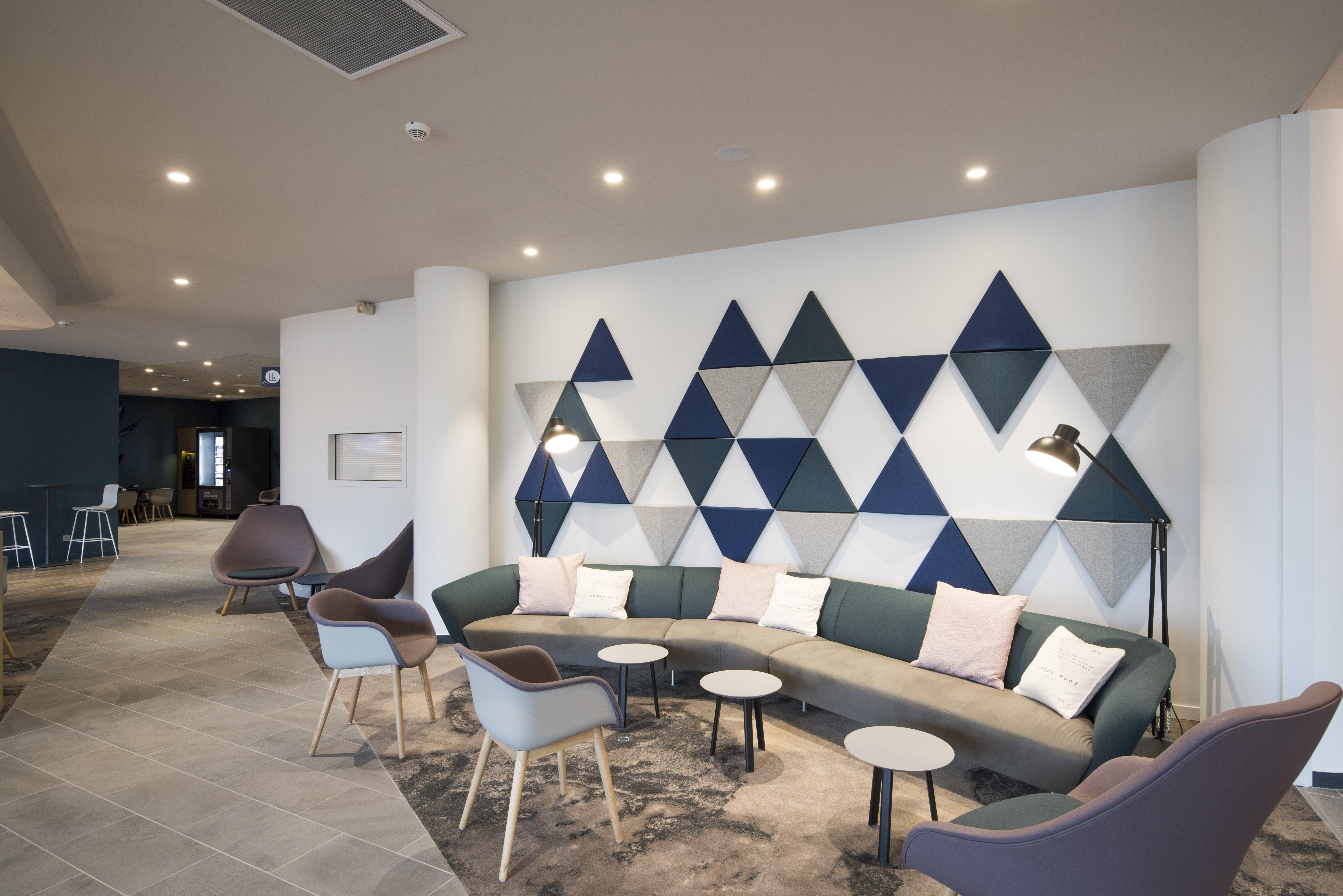 Holiday Inn Express - Paris - Cdg Airport By Ihg Roissy-en-France Exteriör bild