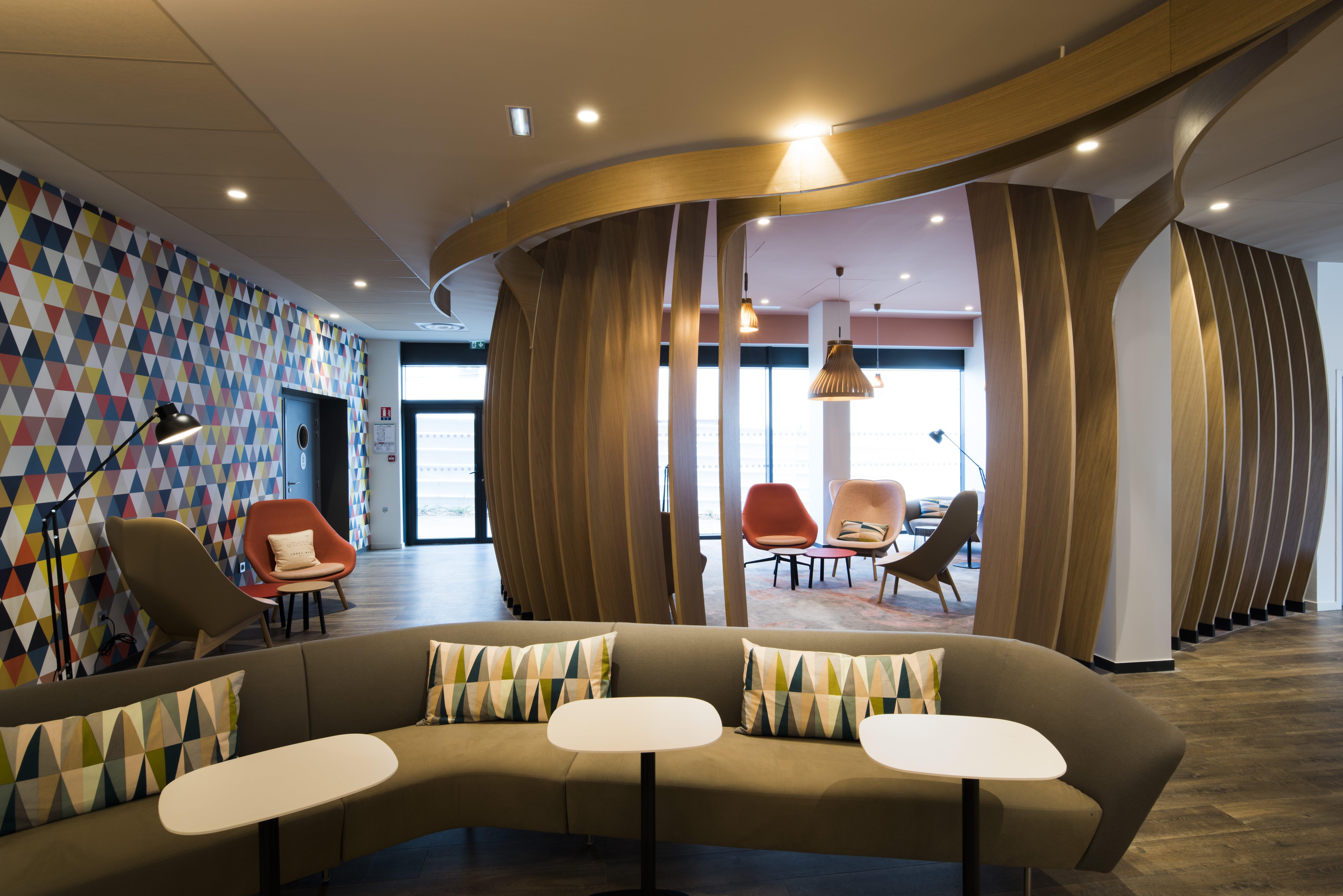 Holiday Inn Express - Paris - Cdg Airport By Ihg Roissy-en-France Exteriör bild