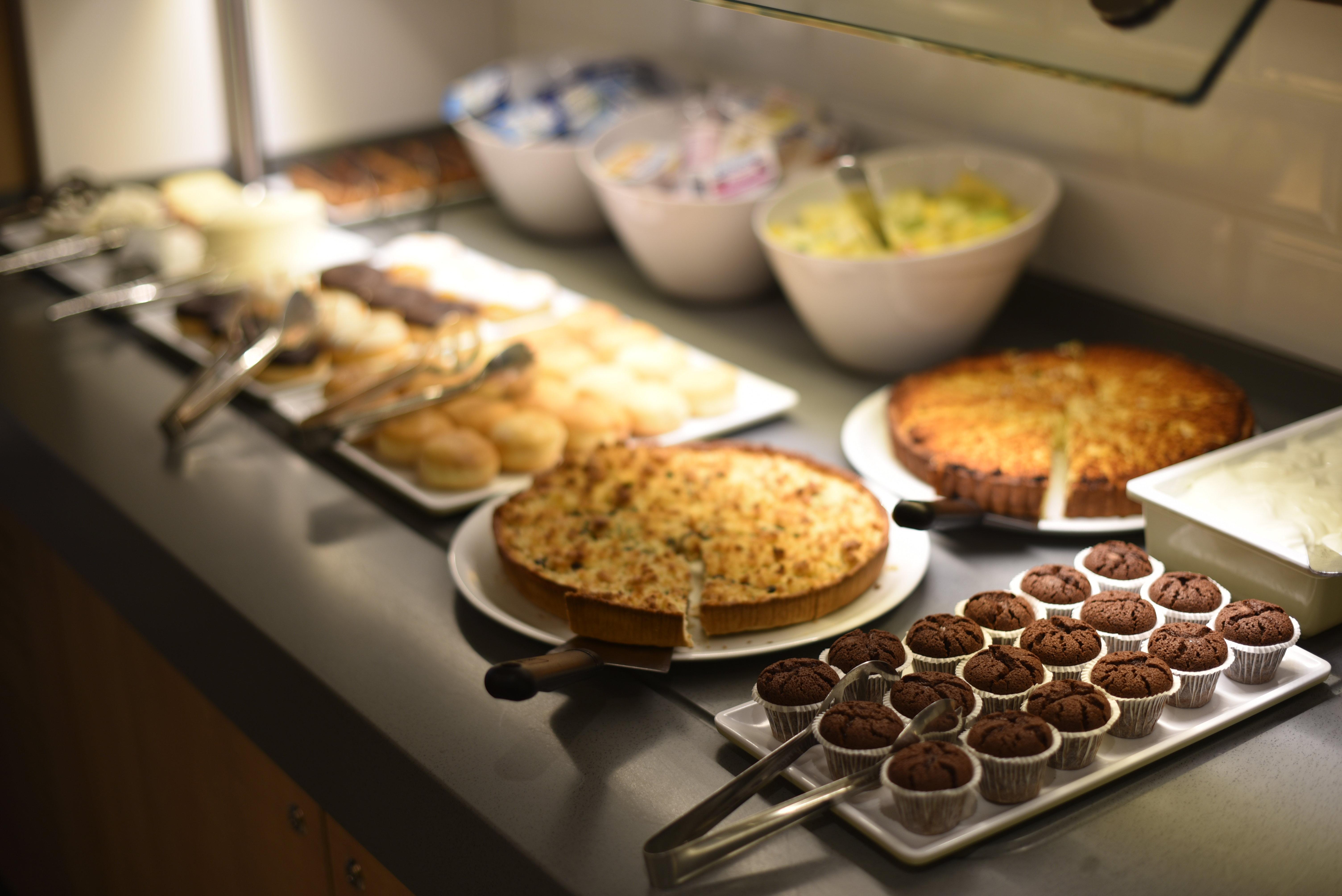 Holiday Inn Express - Paris - Cdg Airport By Ihg Roissy-en-France Exteriör bild