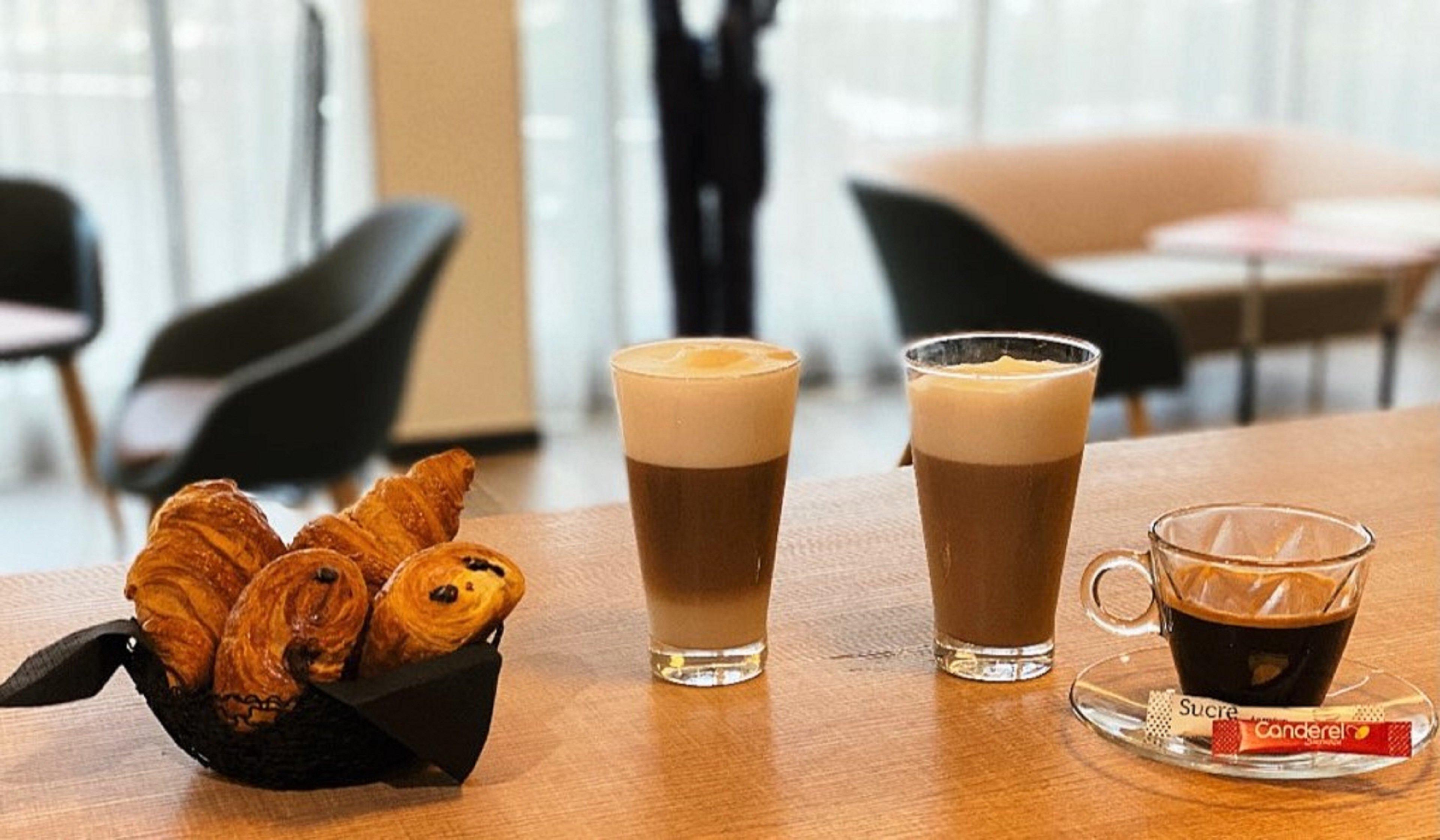 Holiday Inn Express - Paris - Cdg Airport By Ihg Roissy-en-France Exteriör bild