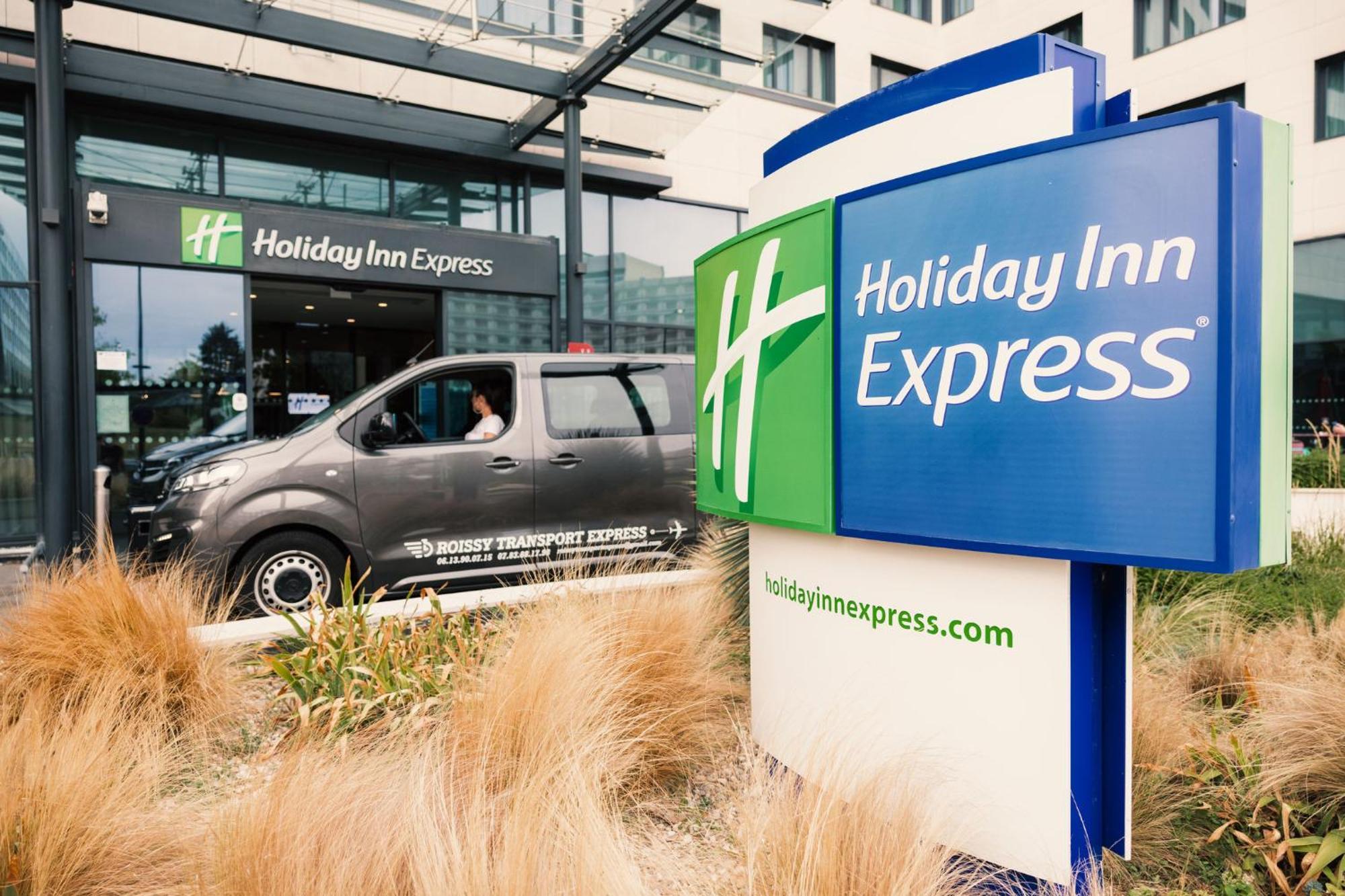 Holiday Inn Express - Paris - Cdg Airport By Ihg Roissy-en-France Exteriör bild